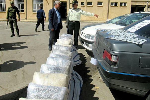 ضبط شحنة كبيرة من المخدرات تزن 3 أطنان جنوب شرق ايران