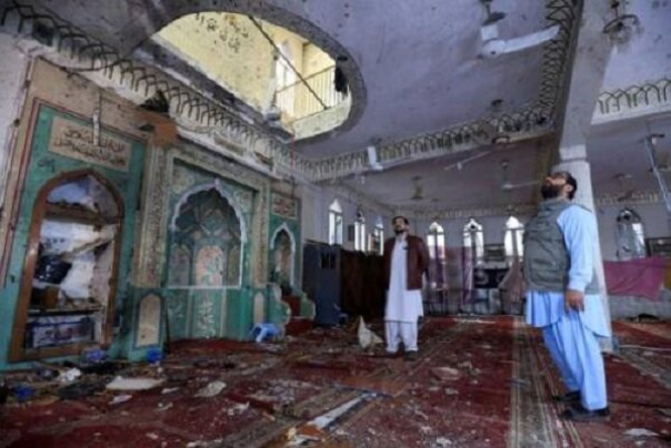ارتفاع حصيلة ضحايا تفجير مسجد بيشاور