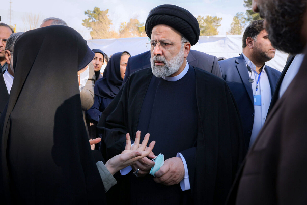 Враги потерпели неудачу в гибридной войне против Ирана: Раиси
