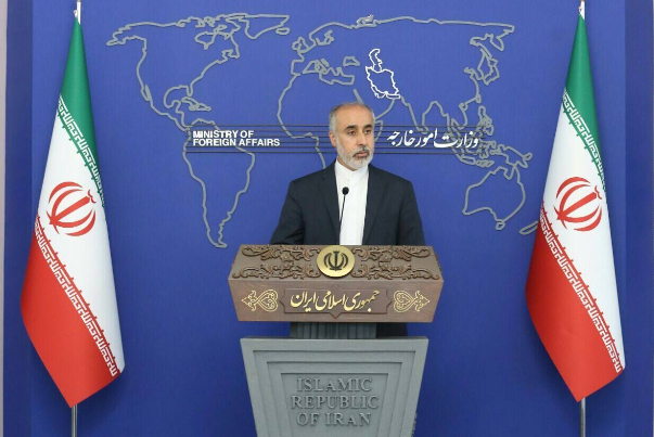 طهران ترد على تصريحات ماكرون "المعادية لإيران"