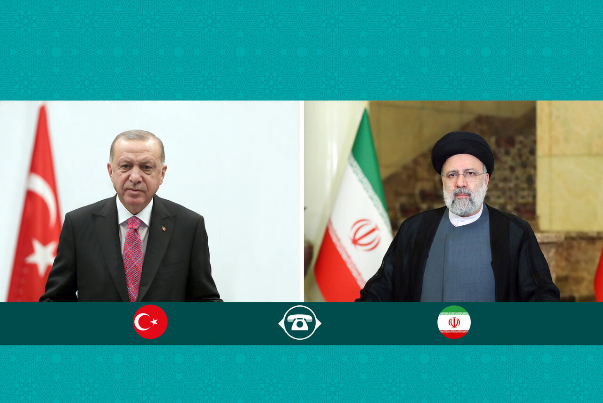 Раиси: Иран готов немедленно удовлетворить потребности Турции в гуманитарной помощи