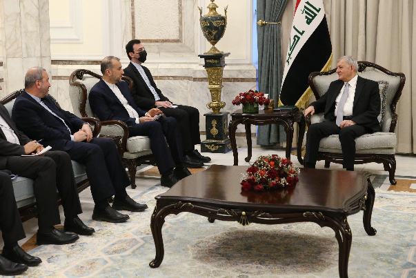 الرئيس العراقي: بغداد وطهران بإمكانهما أن يسهما في تعزيز الأمن والاستقرار في المنطقة