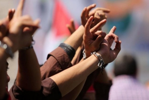 אסירים פלסטינים בבתי הכלא של הכיבוש ממשיכים בצעדי אי ציות קולקטיבי