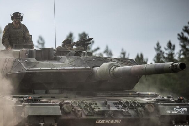آلمان تحویل تانک به اوکراین را به تعویق انداخت