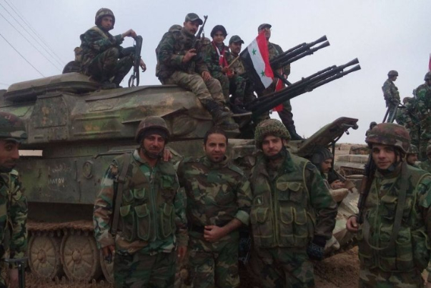 الجيش السوري يبدأ بتمشيط بادية تدمر من داعش الإرهابي