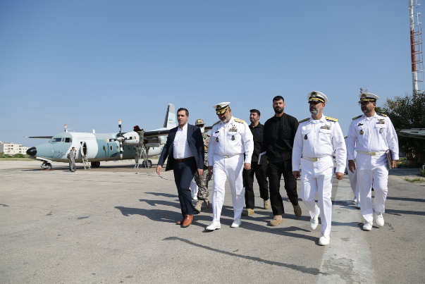 الادميرال إيراني: لا تهديد يثني القوة البحرية الايرانية عن تنفيذ مهامها