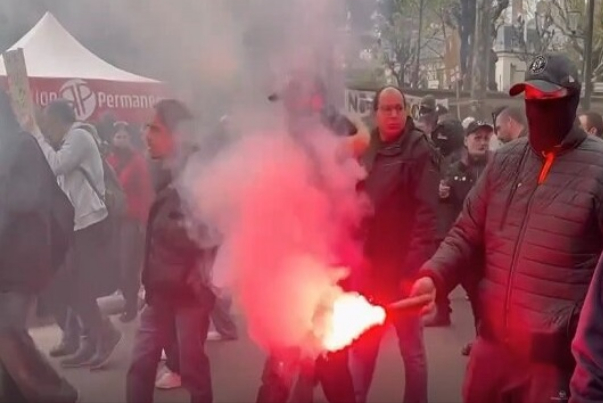 تظاهرات گسترده علیه مکرون در فرانسه ادامه یافت