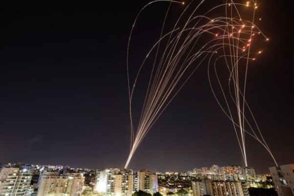 Из сектора Газа по территории Израиля провели вторую за ночь ракетную атаку