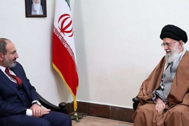 باشينيان يهنّئ قائد الثورة ورئيس الجمهورية بعيد الفطر