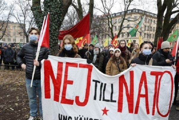 Демонстрация против вступления Швеции в НАТО