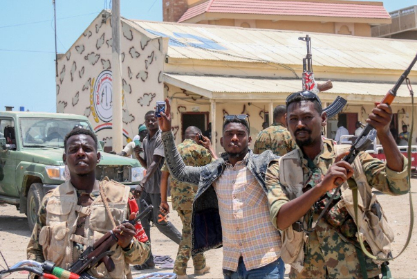 ما أسباب تفاقم الأوضاع في السودان؟