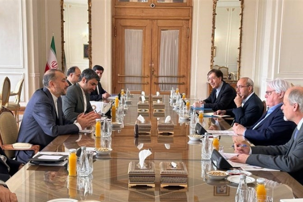 Встреча заместителя генсека ООН с министром иностранных дел Ирана