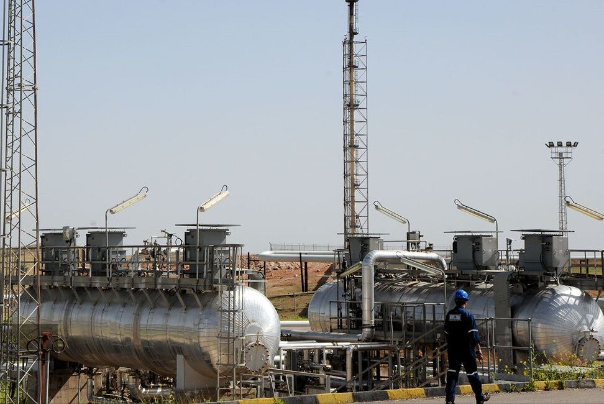 Исполнительный вице-президент: ежедневные продажи иранской нефти достигли 1,4 млн баррелей