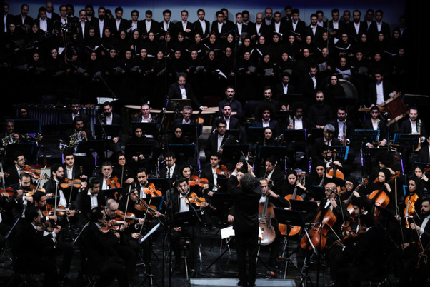 یک اجرای غیرمناسبتی از ارکستر ملی ایران