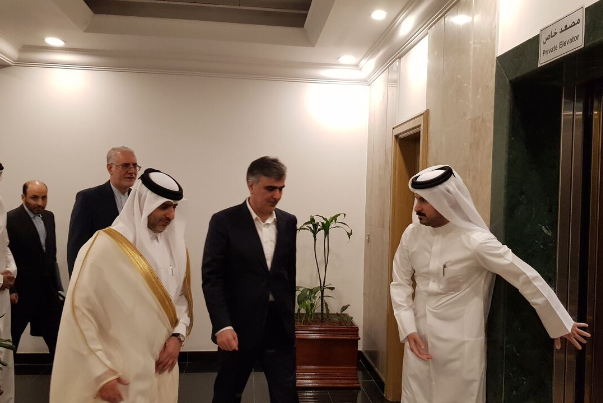 Генерал-губернатор Центрального банка прибыл в Катар