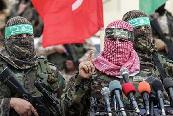 آخر التطورات في فلسطين المحتلة.. القسام تحذّر من استخدام الاحتلال للطائرات بالضفة