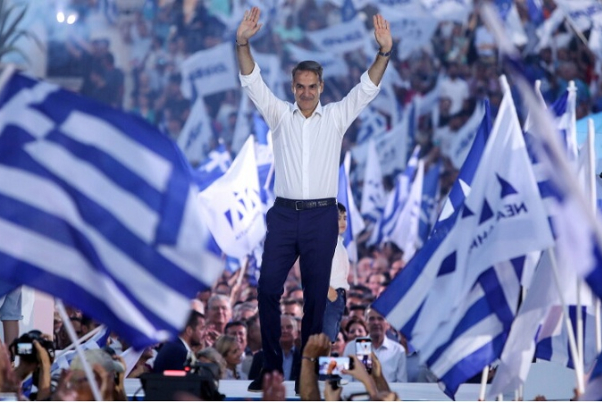 На парламентских выборах в Греции победила правая партия "Новая демократия"
