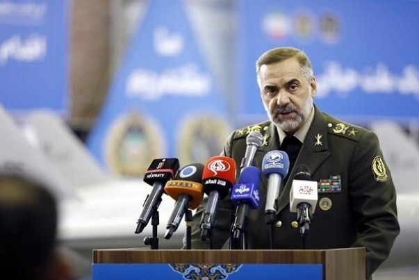 وزیر دفاع: قوانین خدمت سربازی تغییر خواهد کرد