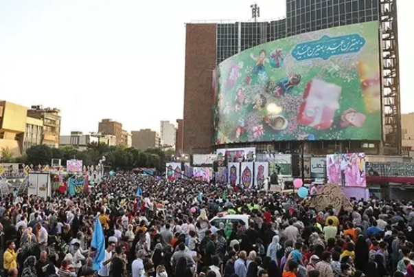 تصویر هوایی از مهمانی 10 کیلومتری عید غدیر+ فیلم