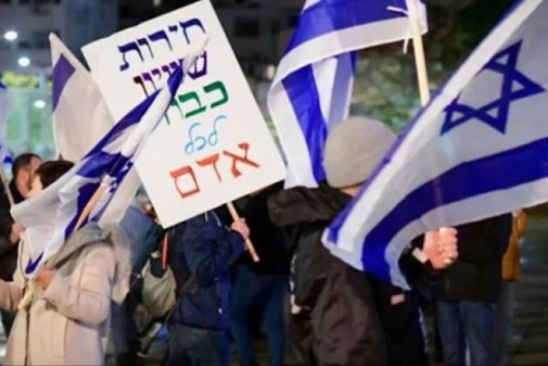 تحذيرات من انقلاب عسكري ضد نتنياهو