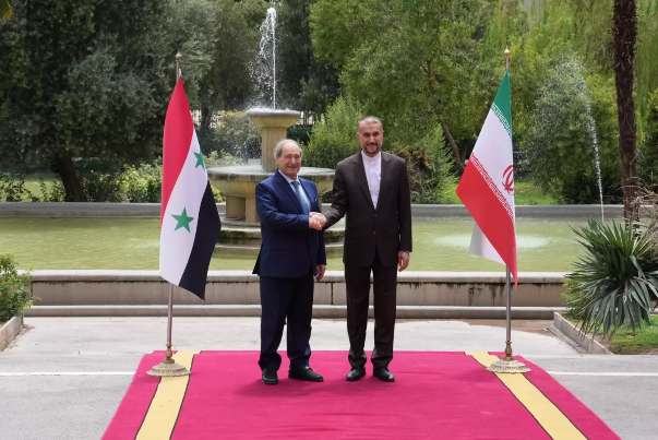 طهران ودمشق تؤكدان على تنفيذ الإتفاقيات الموقّعة بينهما