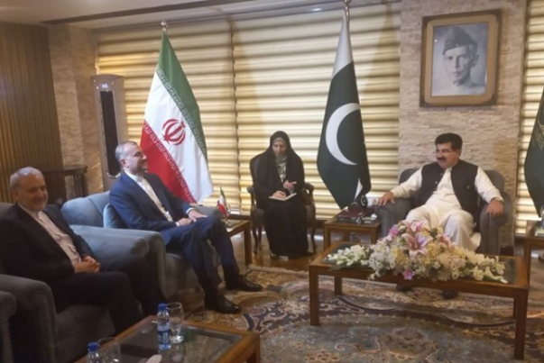 عبد اللهيان يؤكد على أهمية مشروع نقل الغاز من ايران الى باكستان