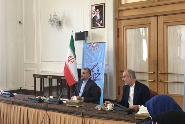 عبد اللهيان: قضية تبادل السجناء هي قضية إنسانية