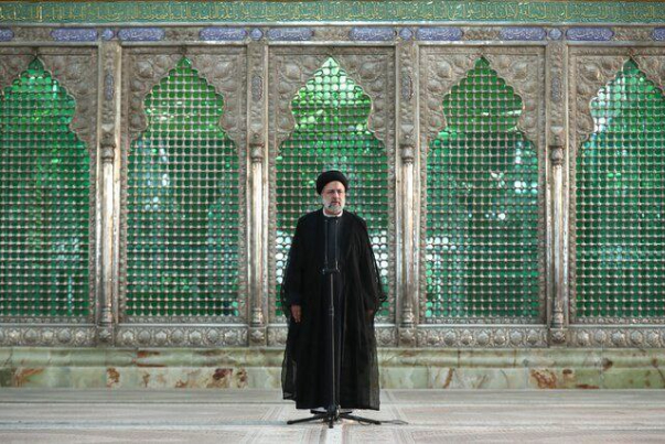 Возобновление завета президента и членов правительства с идеалами Имама Хомейни (да прибудет с ним милость Аллаха)