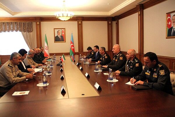 Iran, Azerbaijan discuss cooperation in fields of military and security