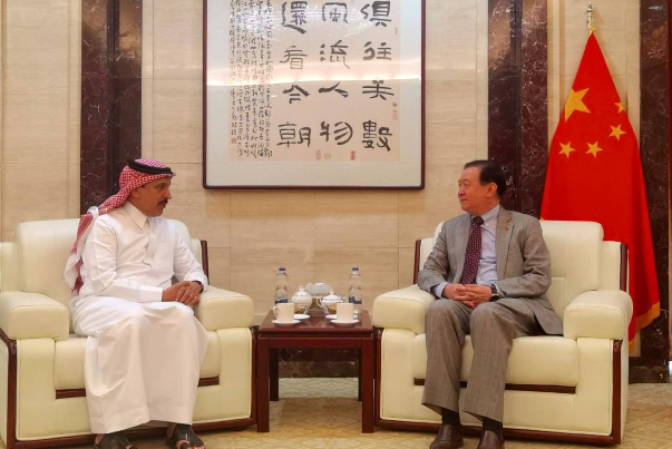 سفیر جدید عربستان در تهران به ملاقات سفیر چین رفت