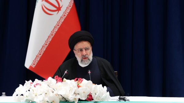 Iran's president: Presence of the US in Persian Gulf causes insecurity in region
