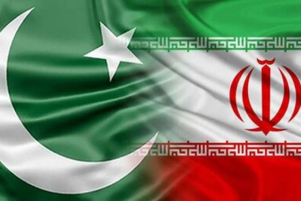 ايران وباكستان تؤكدان على تعزيز العلاقات الاقتصادية بينهما