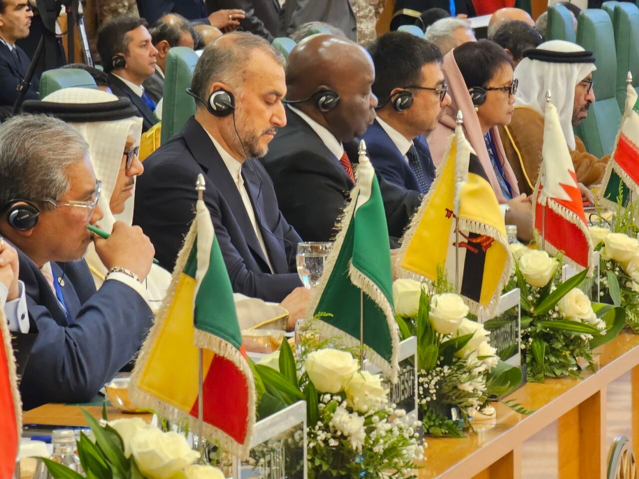 Iran's FM statement at the extraordinary meeting of the executive committee of the OIC