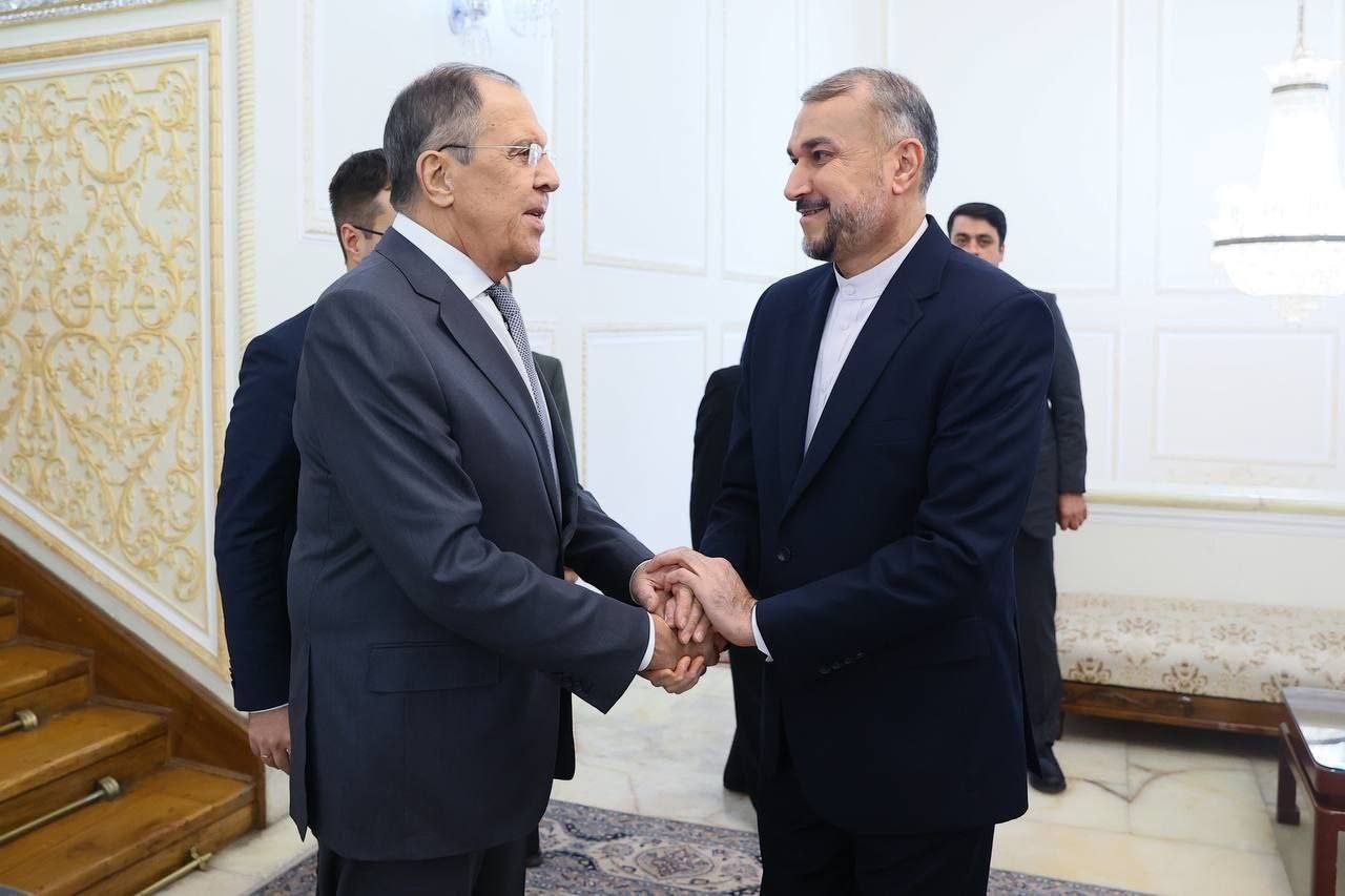 The Iranian and Russian FMs met on the sidelines of 3+3 meeting