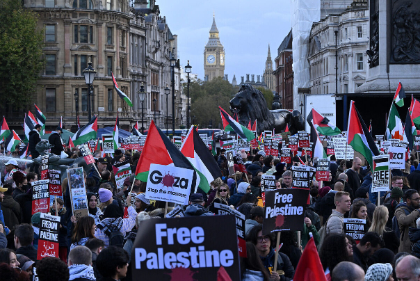 بالاگرفتن اختلافات درباره تظاهرات حامیان فلسطین؛ سوناک، رئیس پلیس لندن را احضار کرد