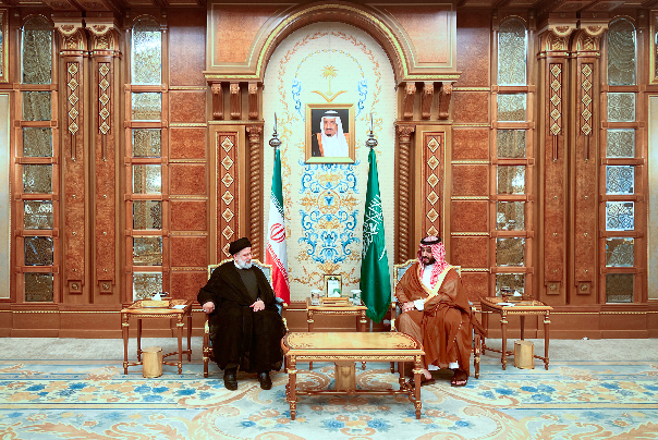 گزارش تصویری | دیدار ولیعهد عربستان سعودی با آیت الله رئیسی