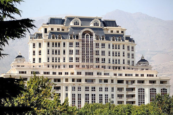 آمار نجومی خانه‌های لوکس در تهران؛ آیا کاخ نشینان ناچار به پرداخت مالیات می‌شوند؟