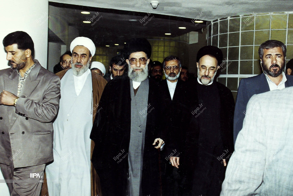 برگی از تاریخ | تصاویر کمتر دیده شده از هشتمین اجلاس سران کشورهای اسلامی در سال 76