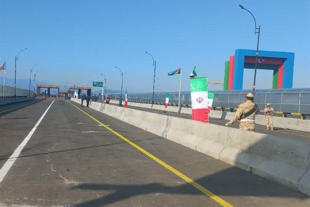 Открыт новый мост между Ираном и Азербайджаном/увеличение обмена и транзита товаров между двумя странами
