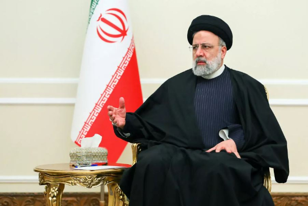 Iran opposes outsiders' presence in region: President