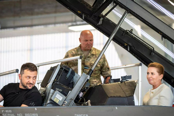 چراغ سبز ضمنی دبیرکل ناتو به اوکراین برای حمله به داخل خاک روسیه با جنگنده اف-16