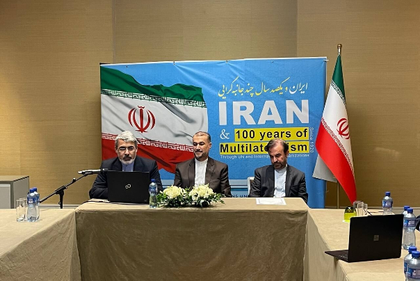 عبداللهيان يفتتح المعرض الافتراضي "إيران و 100 عام من التعددية" في جنيف