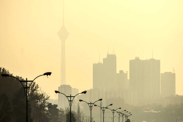 هوای تهران تا ظهر دوشنبه آلوده است