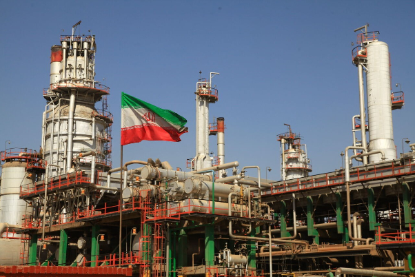 Iran’s largest oil refinery reports increase in processing capacity