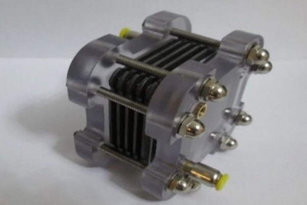 خبراء ايران يصنعون خلية وقود طاقة نظيفة تنتج تيارا كهربائيا مُستقراً