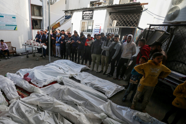 خلال 48 ساعة بغزة.. الاحتلال يستهدف بـ5 مجازر منتظري مساعدات