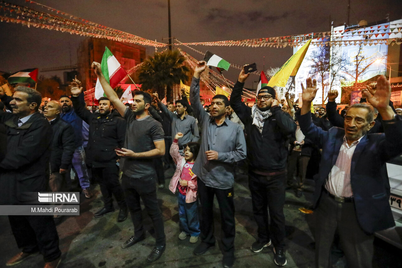 Iranians vent anger at Israeli crimes in Gaza