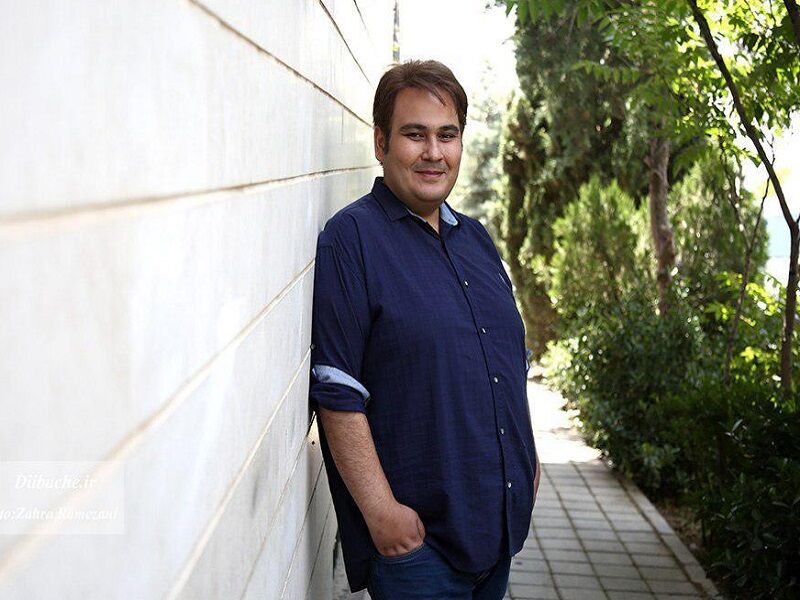 Iranians bid farewell to actor Reza Davoudnejad in Tehran