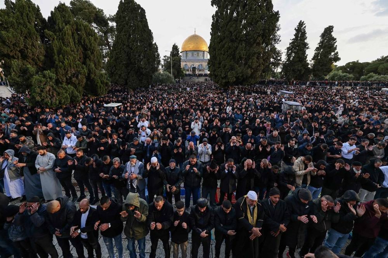 Palestinians hold Eid al-Fitr prayers at Al-Aqsa Mosque
