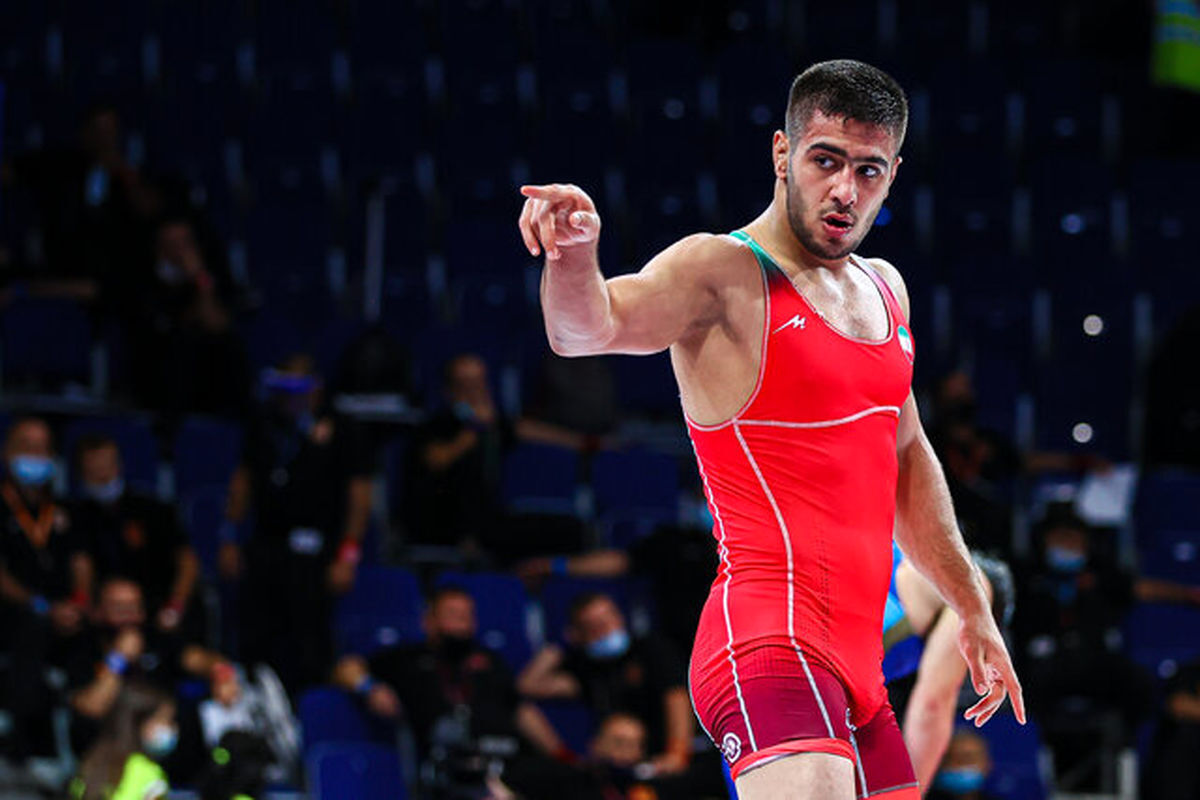 Iran's freestyle wrestlers grab 5 gold medals to become champions in Asia